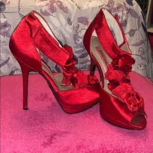 Betsey Johnson red rose heels
